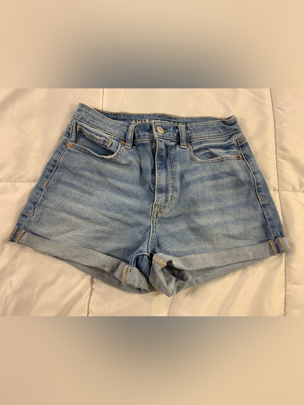 Pre loved AMERICAN EAGLE shorts womens size 2